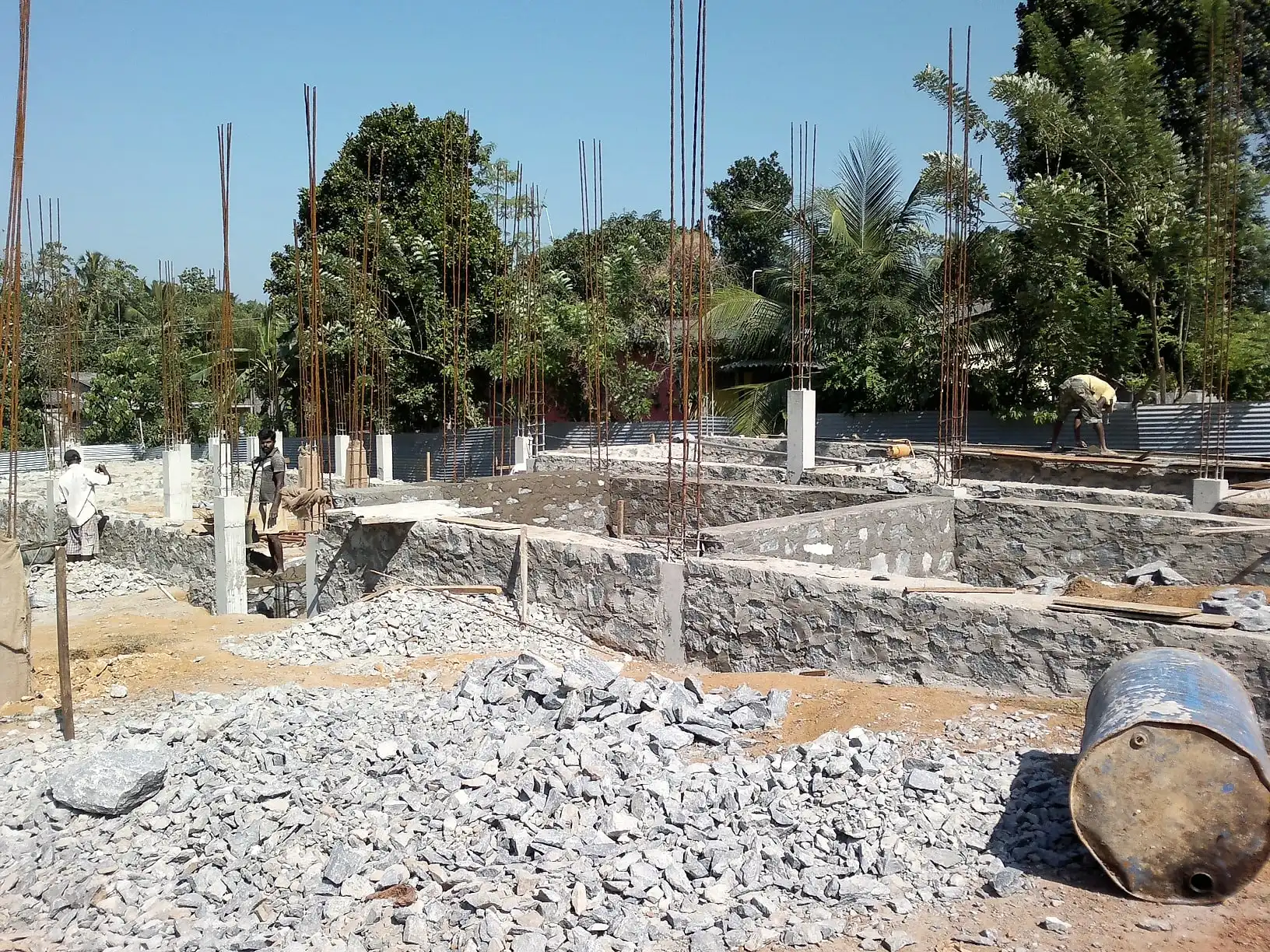 Construction status, photo 54
