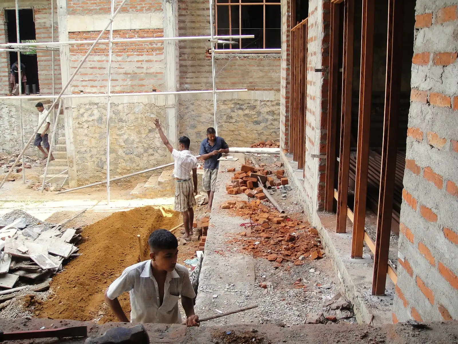 Construction status, photo 68