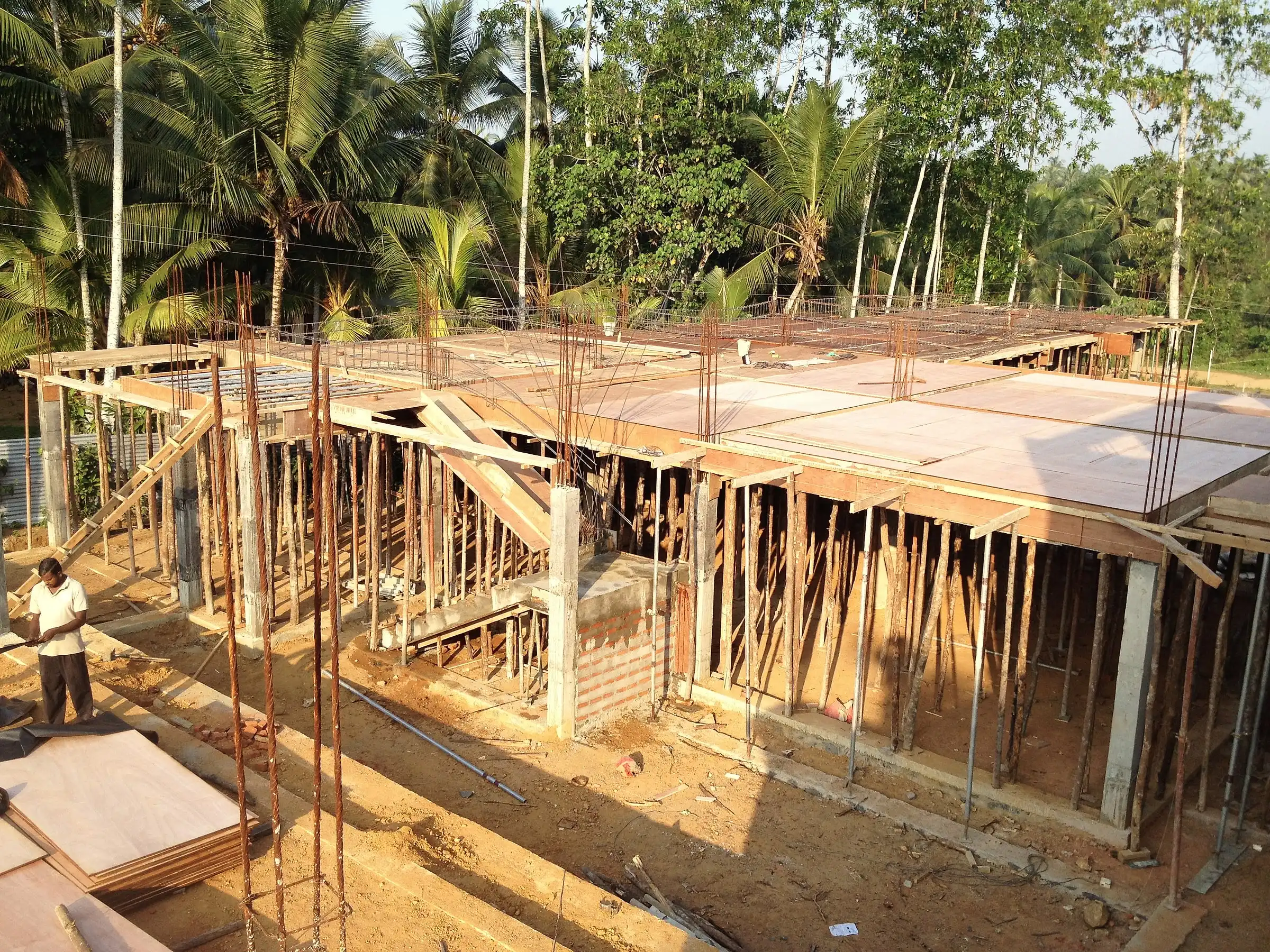 Construction status, photo 62