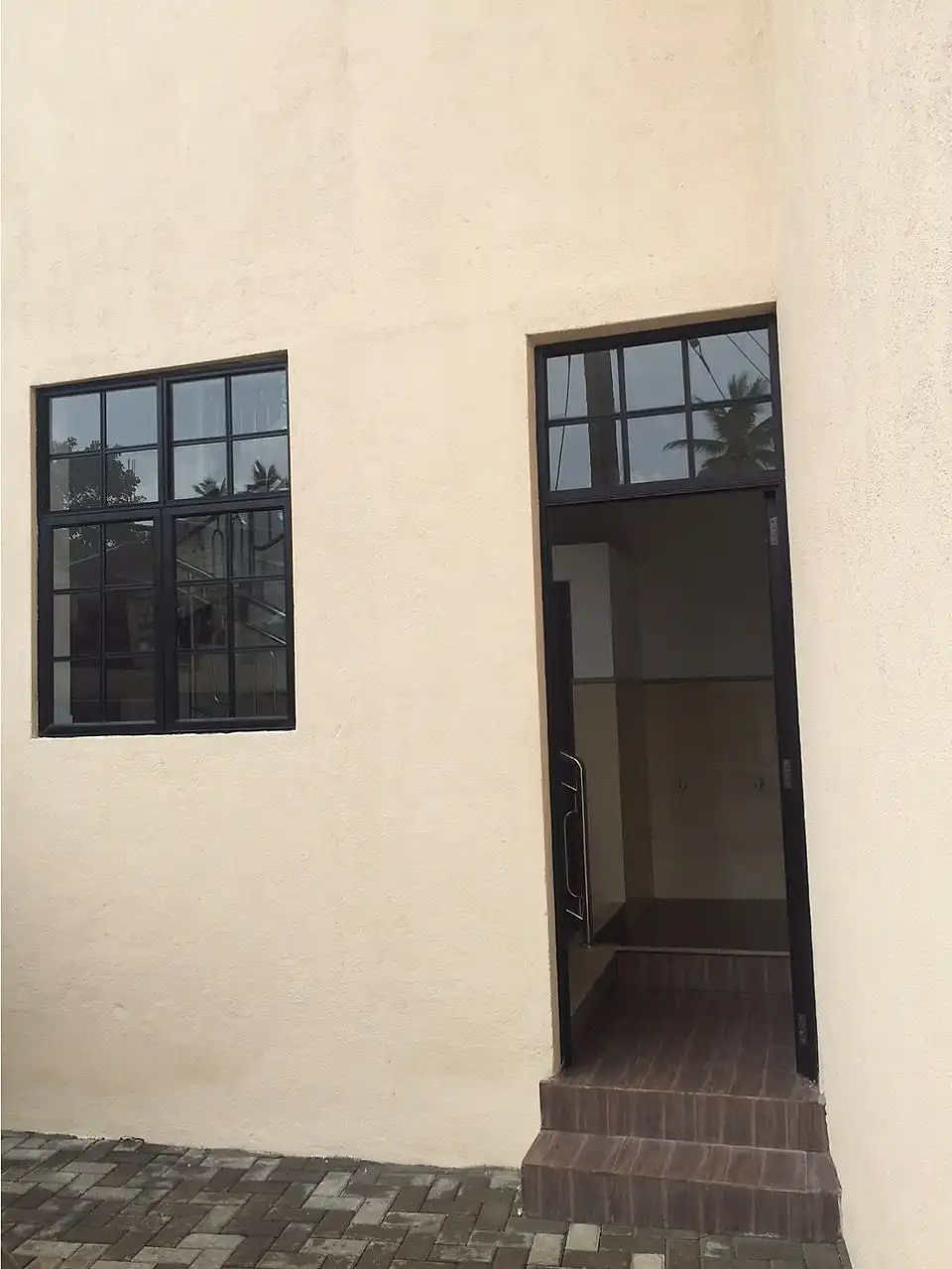 Women’s entrance