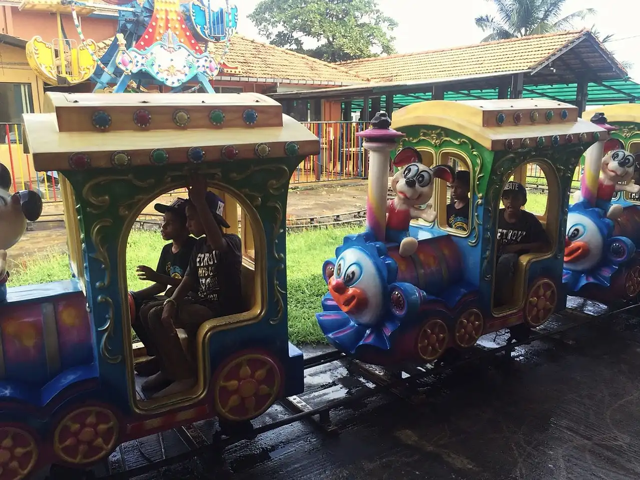 The park with Kids 17 May 2015
