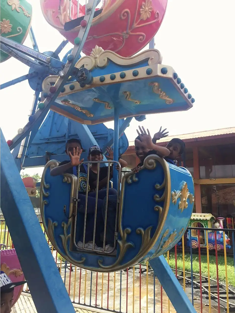 The park with Kids 17 May 2015