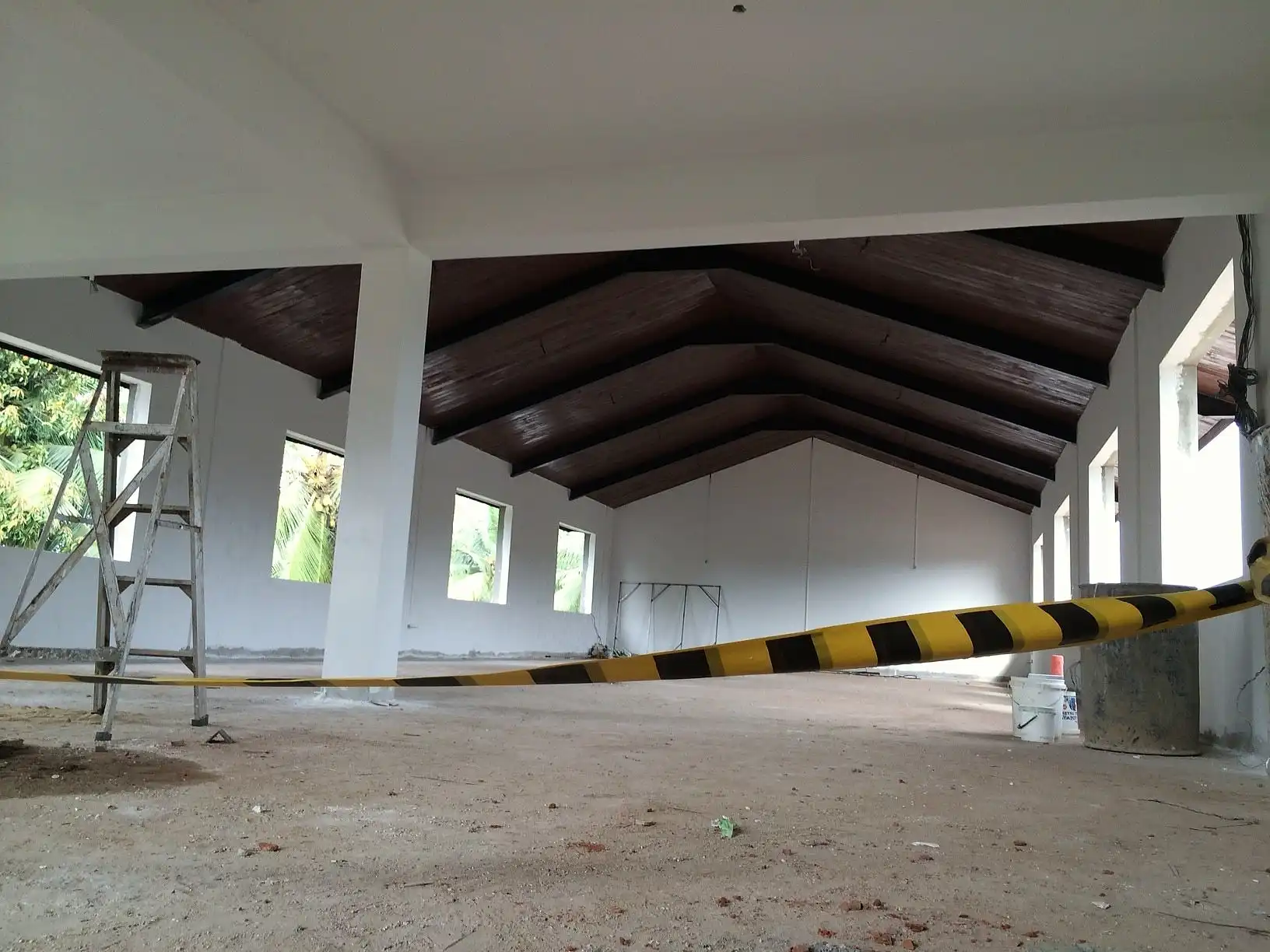 Construction status, photo 25